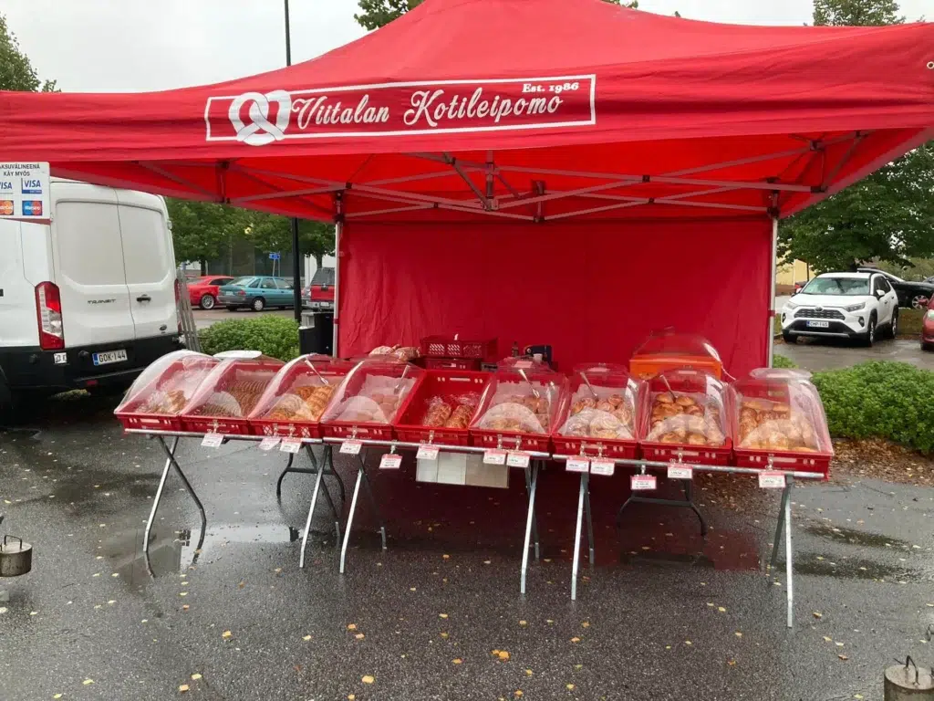 Ikaalisten torilla